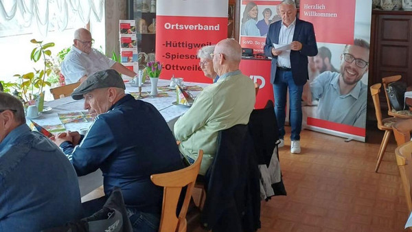Volker Lieblang führte durch das Programm.