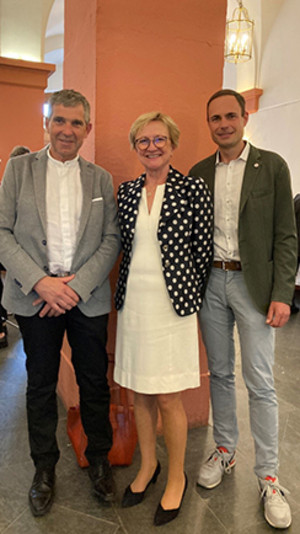 SoVD-Landesvorsitzender Norbert Weber, Bürgerbeauftragte Barbara Schleicher-Rothmund und SoVD-Landesgeschäftsführer Christian Dirb.
